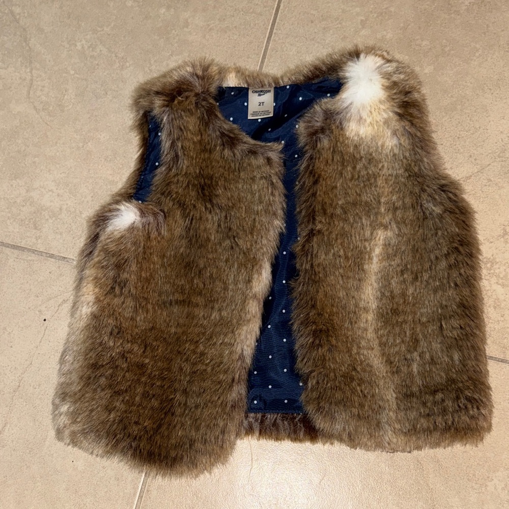OshKosh B'gosh Faux Fur Vest with Navy Polka Dot Lining